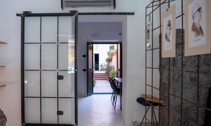 Coste Apartment | Delightful apartment in the historic center 100 meters from the Spiaggetta Nera