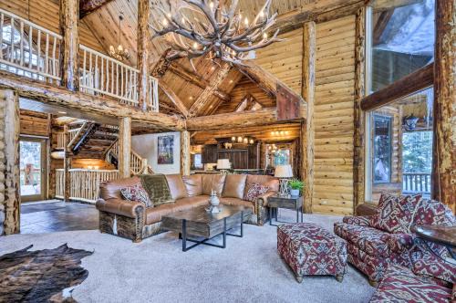 Duck Creek Village House | Delightful Cabin Vacation Rental with Fire Pit!