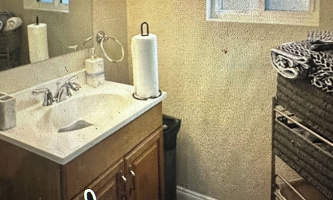 Temescal Cottage | Delightful Cottage in Trendy North Oakland Featuring WiFi and Air Conditioning