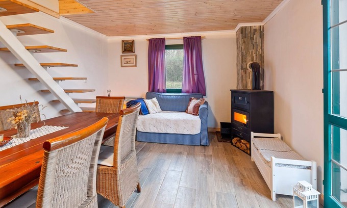 Lipnica House | Delightful Holiday Home in Havidić Selo with Garden