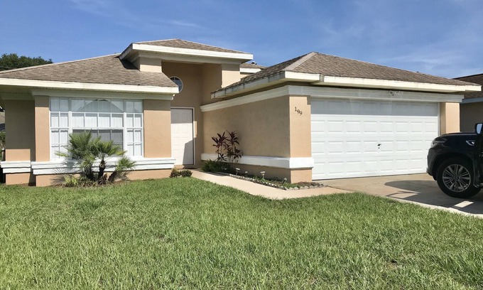 Buena Ventura Lakes House | Delightful Home, Close to Disney Parks