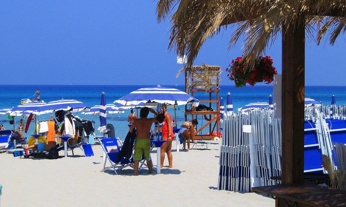 Isola delle Femmine House | Delightful apartment in the heart of Isola delle Femmine and a few steps from the sea