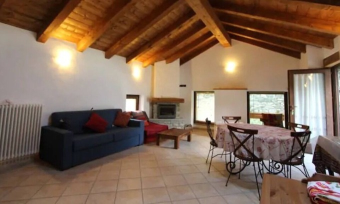 Antey-Saint-Andre Ski Chalet | DELIGHTFUL MOUNTAIN HIDEAWAY