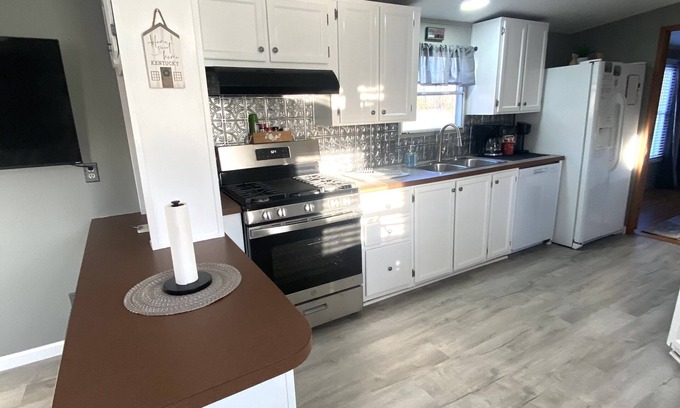 Cane Valley House | Della’s Delight- Sleeps 4