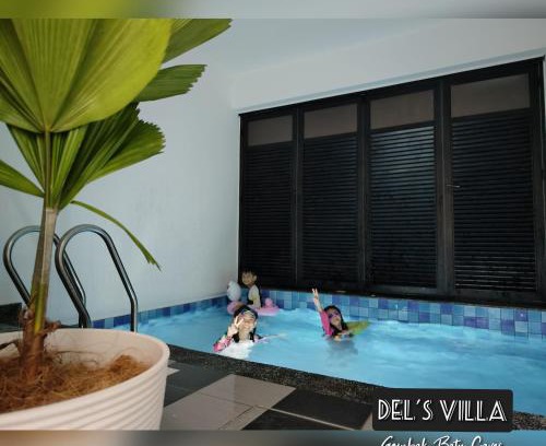 Batu Caves Villa | Dels Villa with private pool near UIA Batu Caves Gombak