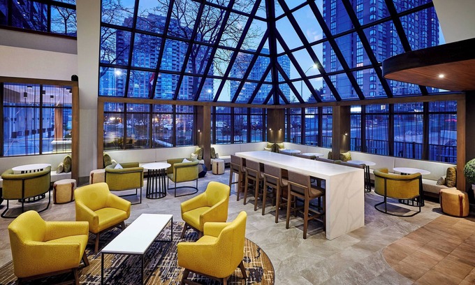 Downtown Mississauga Hotel | Delta Hotels by Marriott Toronto Mississauga