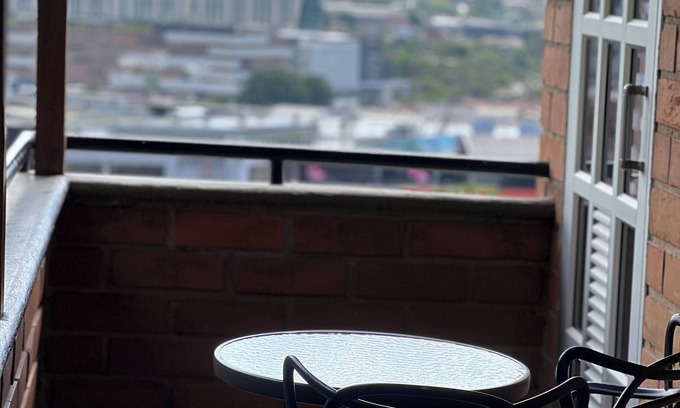 San Diego Apartment | Deluxe 2 bed 2 bath apartament in Palmas/Poblado with astonishing balcony & view