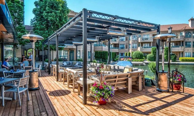 Kelowna Central Business District Condo | Deluxe 2 Bedroom Suite @ Delta Grand Okanagan, on Lake Okanagan