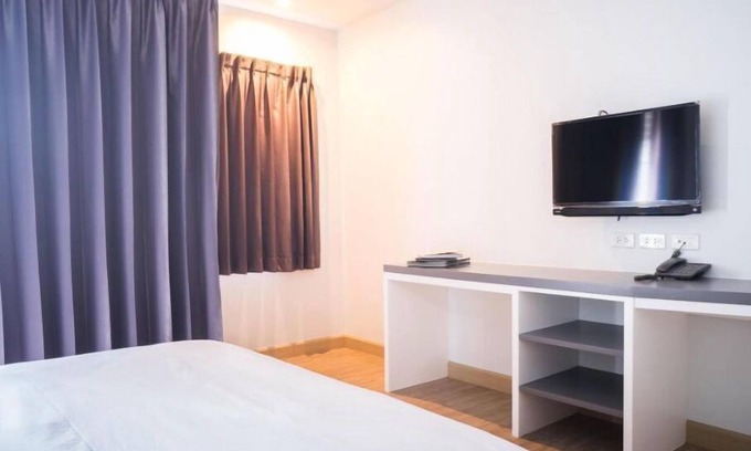 Chang Phueak Apartment | Deluxe Apartment for rent in Chiangmai (DVR-4)
