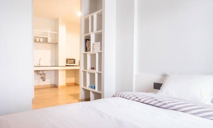 Chang Phueak Apartment | Deluxe Apartment for rent in Chiangmai (DVR-5)