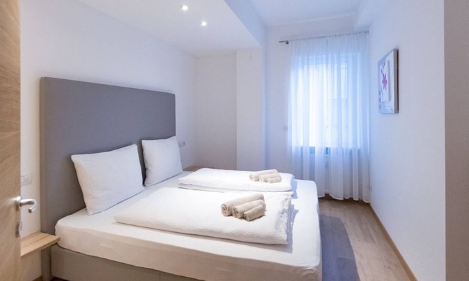 Old Town Apartment | Deluxe apartment in the historic city center, for 3 people !