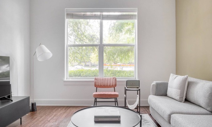 Cambridge Apartment | Deluxe Cambridge Alewife 1BR w/W/D, Gym & Roof, nr T, by Blueground