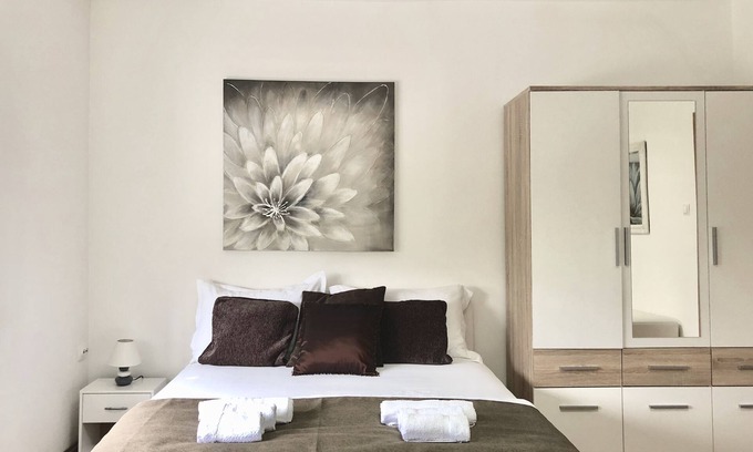 Otocac House | Deluxe Holiday house " Mimoza" *