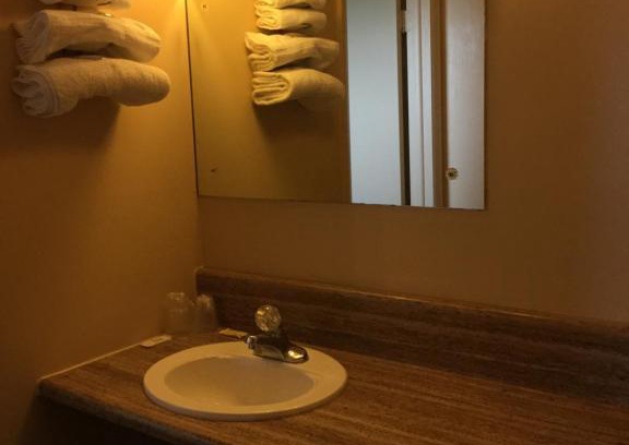 Hebron Hotel | Deluxe Inn