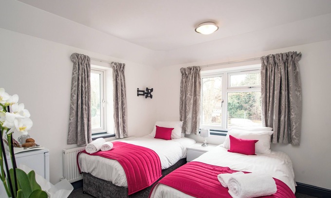 Bray on Thames House | Deluxe King double room