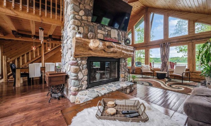 Cohasset Cabin | Deluxe Log Home overlooking quiet lake on the Pokegama chain of lakes!