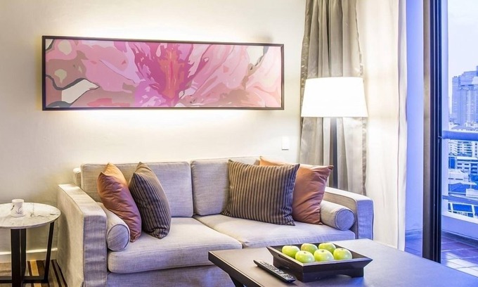 Chong Nonsi House | Deluxe One-Bedroom Suite Room Only