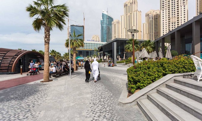 Jumeira 3 Apartment | Deluxe Studio at Al Thanyah Street, Barsha Heights