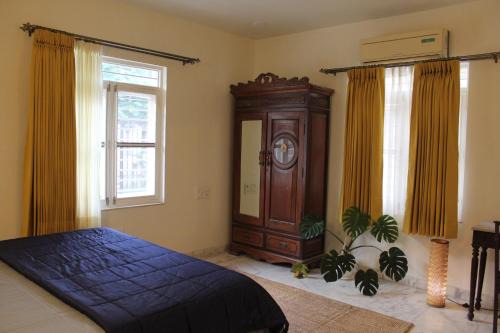 Gandhinagar House | Deluxe Suite in Champa Villa