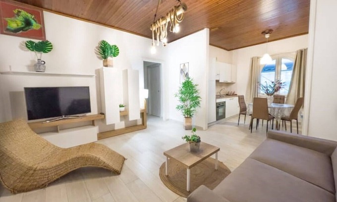 Pinetamare Apartment | Demetra Sea Front Apartment