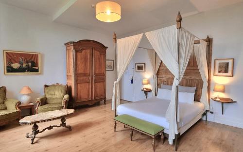 Puisseguin Hotel | Demeures & Château - Fleur de Roques - Puisseguin Saint Emilion