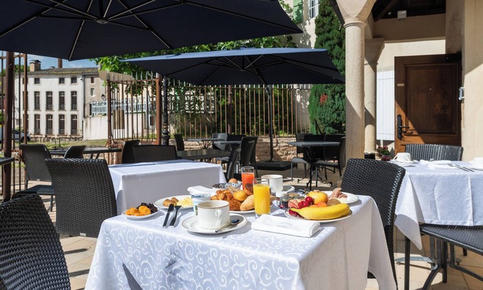 Tournus Hotel | Demeures & Châteaux - Hôtel Greuze & Spa Tournus