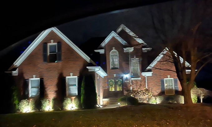 Buechel House | Derby/PGA East End 4 Bedroom Home with additional sleeping area