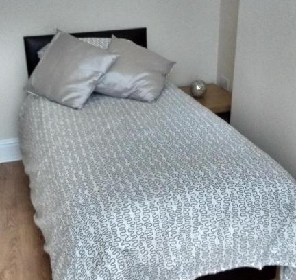 Stainburn Apartment | Derwent Street Apartment 1 - 3 Bed Self Catering Apartment - Self Contained - 1 Double & 2 Single Rooms