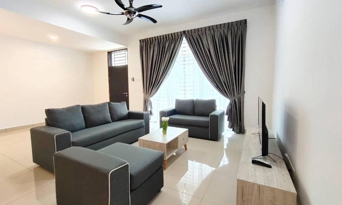 Bandar Penawar House | Desaru Homestay-Eva Melati Homestay 8M8 by Yolo Resort