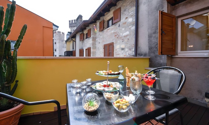 Sirmione Apartment | Desenzanoloft La Regina di Sirmione