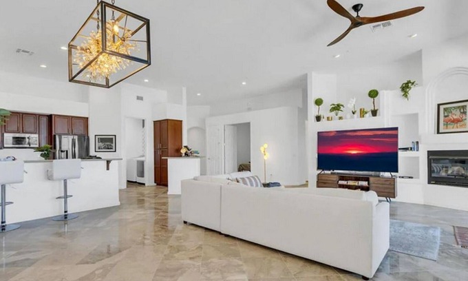 Legend Trail House | Desert Oasis 3-bedroom House in Beautiful Scottsdale, AZ