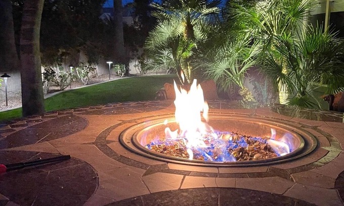 Racquet Club Estates House | Desert Oasis in Sunrise Palms