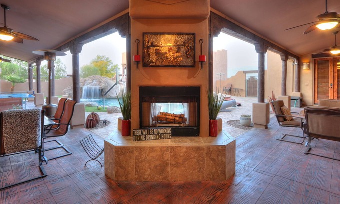 Maricopa House | Desert Oasis Tropical Backyard on 3.5 Acre Ranch - Bunkhouse