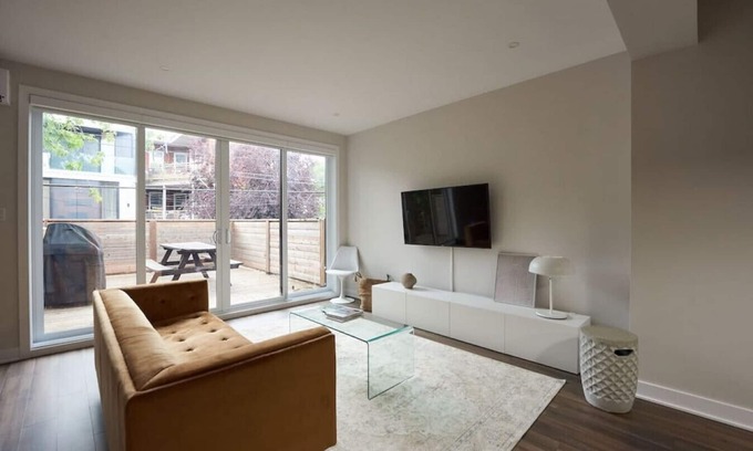 Little Italy Apartment | Design 3-bedroom flat with private terrace in Little Italy by Denstays