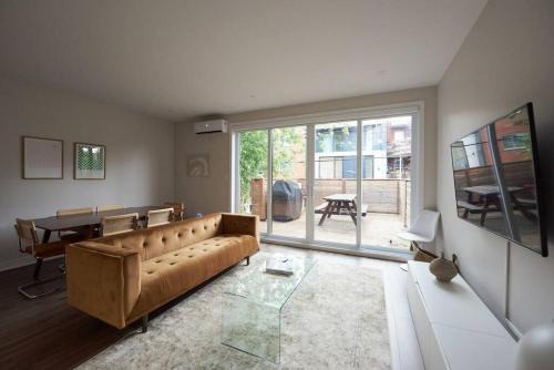 Little Italy Apartment | Design 3 bedroom flat with private terrace in Little Italy by Denstays