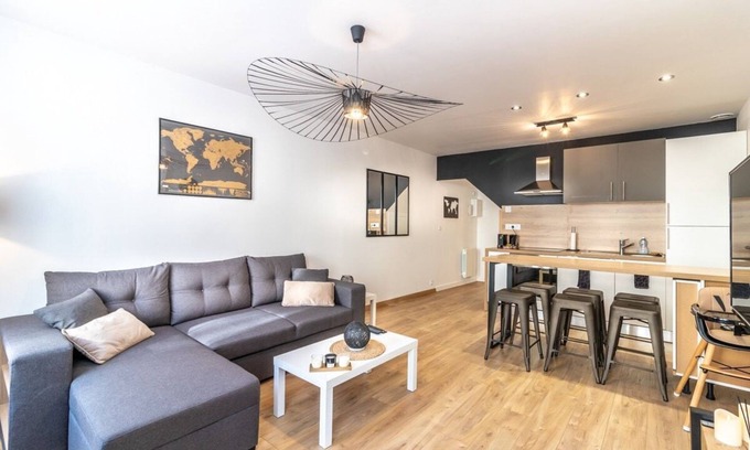 Romorantin-Lanthenay Apartment | Design Apartment: Au Paradis de Sologne