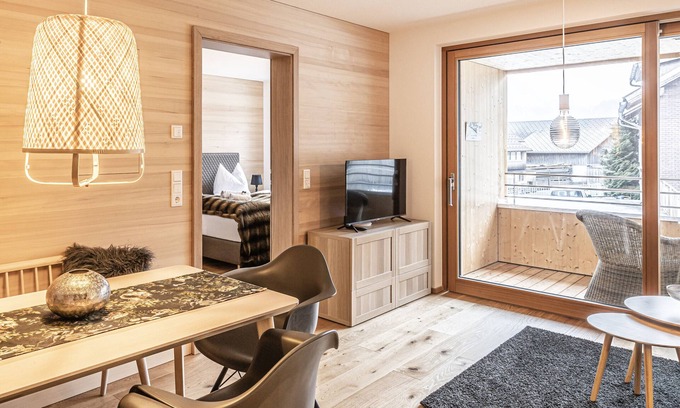 Au Apartment | Design Apartment Au with Mountain View, Balcony and Wi-Fi