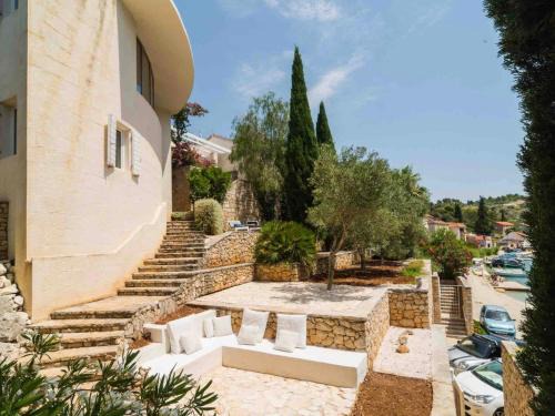 Bobovisca Villa | Design&Art Seafront Villa
