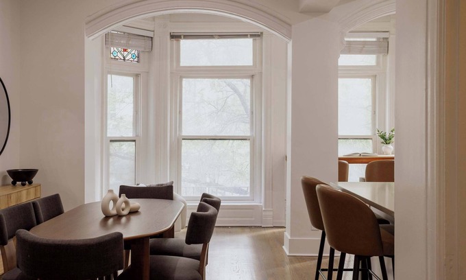 Rush and Division Apartment | Designer Apartment 2E | Heart of Gold Coast/River North