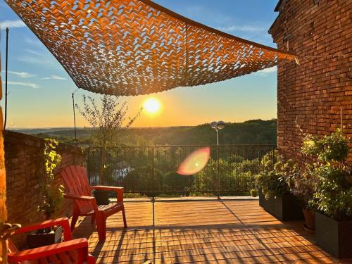 Lafrancaise House | Designer townhouse with 2 stunning terraces