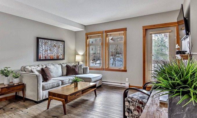 Canmore Apartment | Desirable Mountain Condo - Outdoor Pool & Hot Tubs
