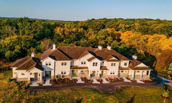 Lake Geneva Resort | Destination Geneva National