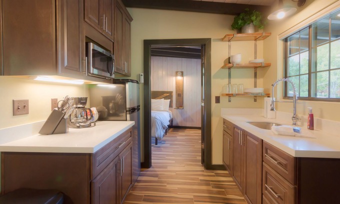 Sedona Apartment | Destination Oak Creek 5 1 Bedroom Apts by RedAwning
