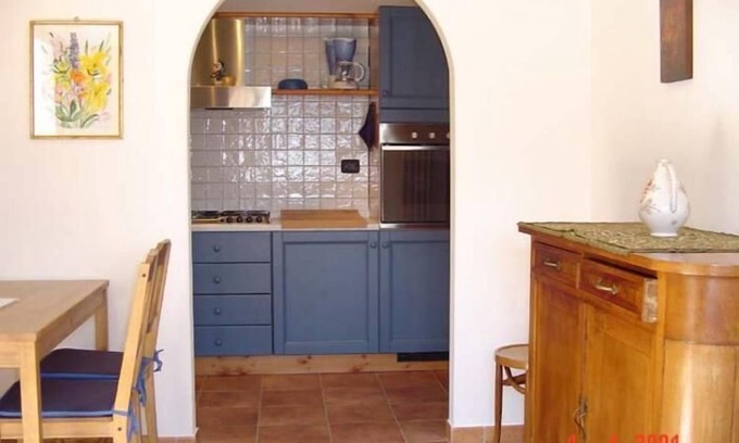 Cannobio House | Detached 2 bedroom house with beautiful outdoor area and private beach