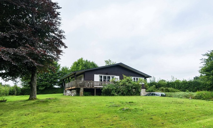 Buetgenbach Ski Chalet | Detached chalet with views of the lake of Butgenbach in the middle of nature