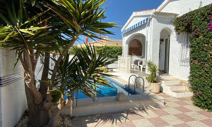San Fulgencio House | Detached house with private pool