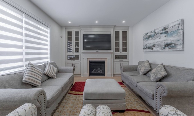 Brampton House | Detached | Sparkling Clean | Fresh Linens | Office Desk