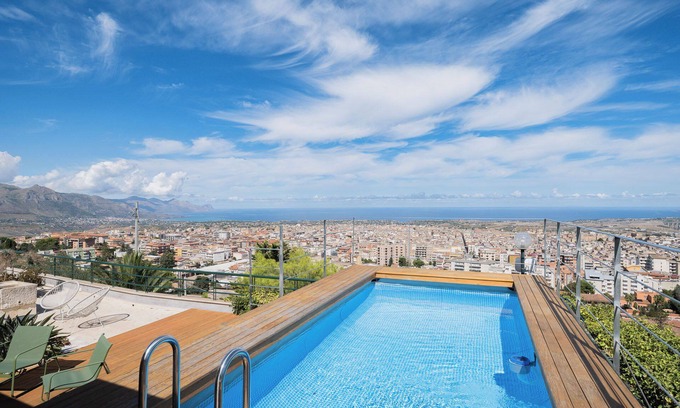 Alcamo Villa | Detached villa with pool for exclusive use privacy and sea view