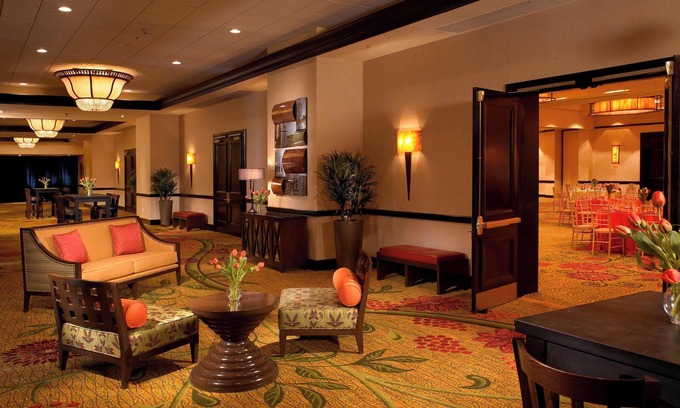 Troy Hotel | Detroit Marriott Troy