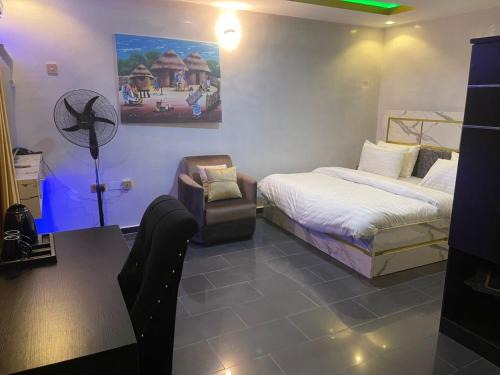 Warri Hotel | DEVHAK Hotel and Suites